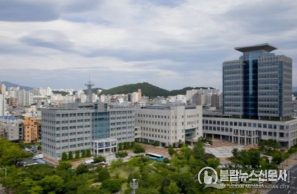 울산시청사