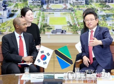 토골라니 에드리스 마부라 주한 탄자니아대사, 경북도 방문
