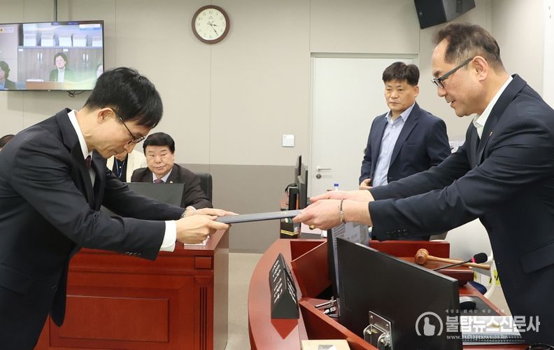 경기도의회 경제노동위원회, 경기도일자리재단 대표이사 후보자 인사청문회 개최