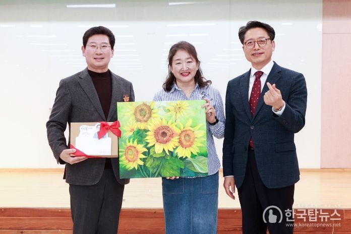 지난 6일 수지구청에서 수지장애인복지관의 '살구나무의 밤' 행사가 열렸다.