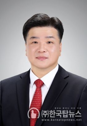 경기도의회 혁신추진특별위원장인 양우식 의원(국민의힘, 비례)