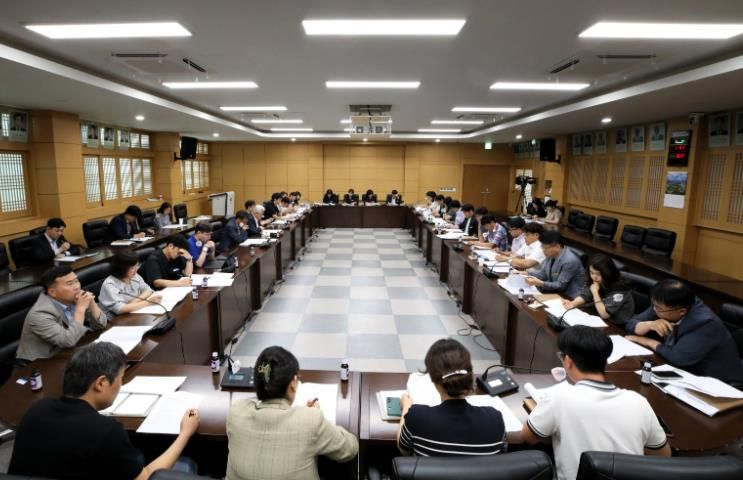 팀별 비전 및 전략과제 보고회.