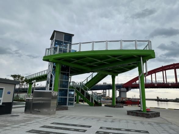 해양관광 확충 관련(친수공원 사진)