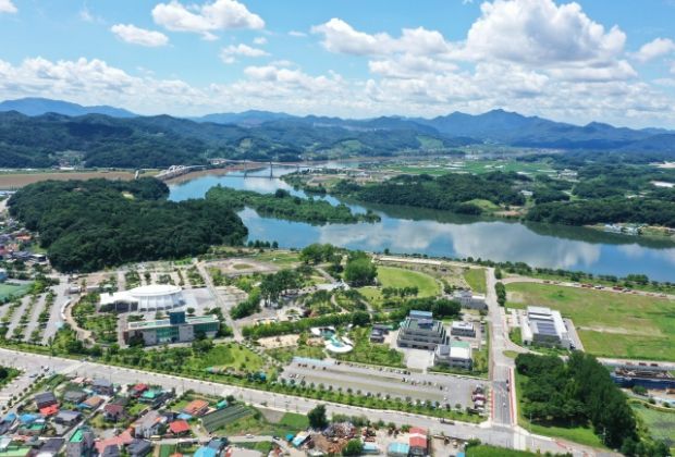 조길형 시장, 개성이 어우러지는 조화로운 탄금공원 미래 설계