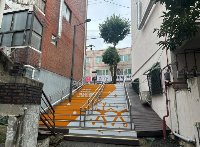 이천시, ‘창전동 안심마을 조성사업’ 완료…밝고 안전한 골목길로 재탄생