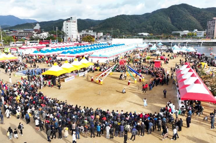 2024 제18회 청송사과축제(청송사과 꽃줄엮기 전국대회)