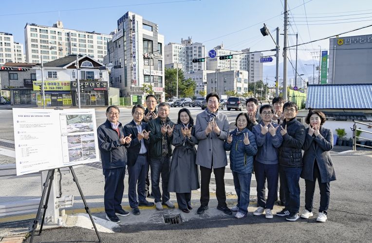 원강수 원주시장, 효율성 높은 소규모 생활밀착형 사업 현장 방문