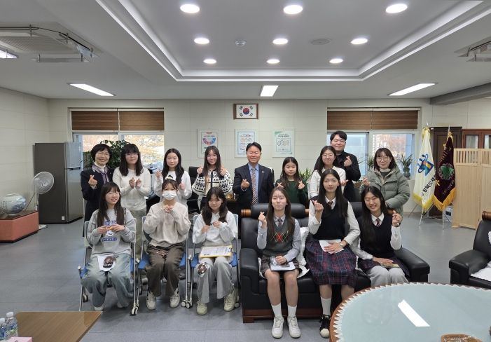 제천교육지원청, 학생참여위원회‘교육장과의 대화’시간 운영