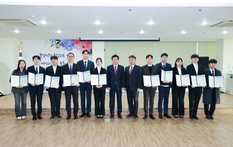 신규임용자 기념사진