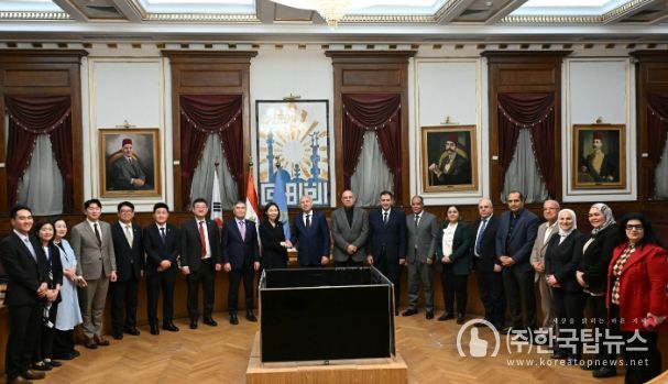 카이로주지사 면담