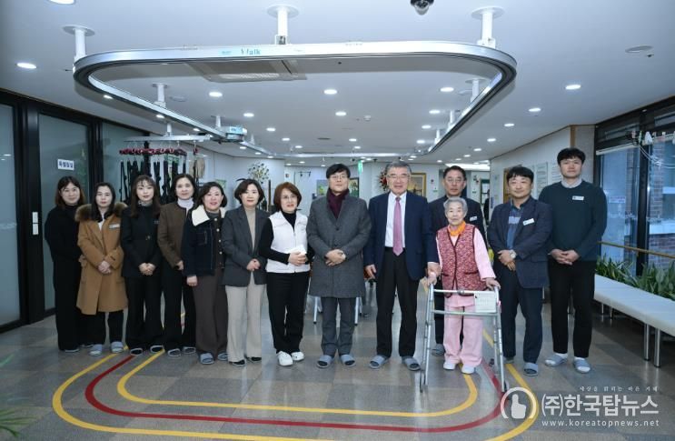 거제시, 설맞이 위문 활동 전개 … 취약계층에 온정 전달