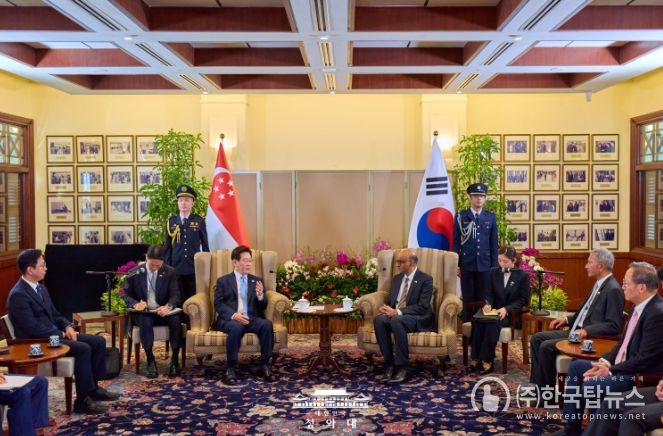 '타르만' 싱가포르 대통령 면담(청와대)