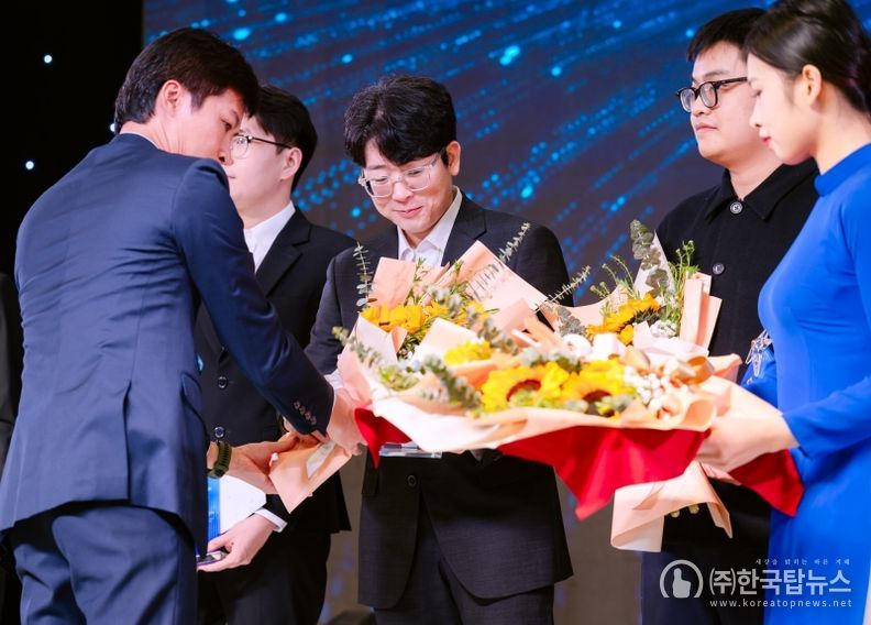 베트남 본사 우수 직원으로 선정된 최성수 매니저